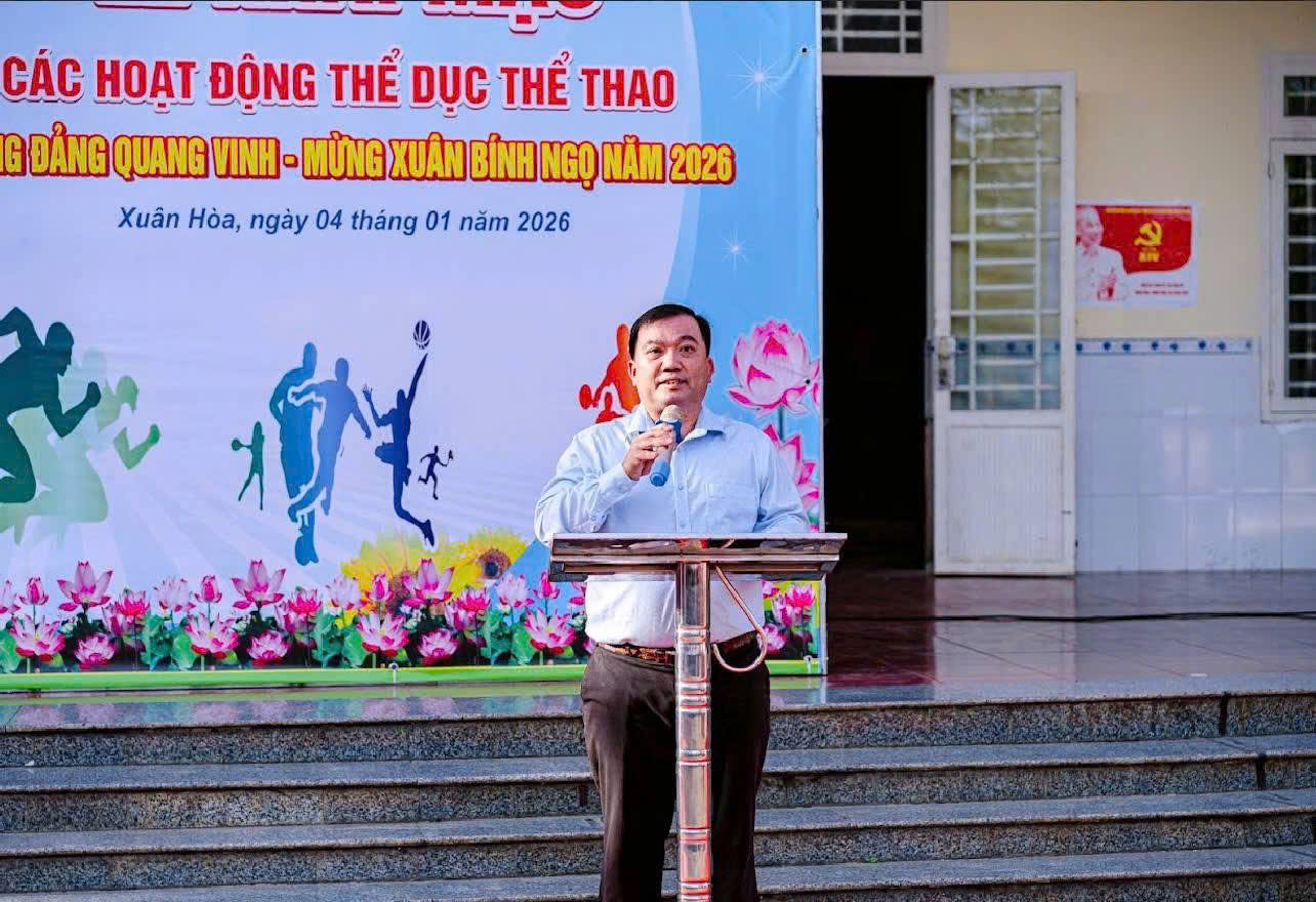 Description: D:\HÌNH ÁNH\2026\đồng chí PCT UBND xã Trưởng ban tổ chức giải phát biểu khai mạc.jpg